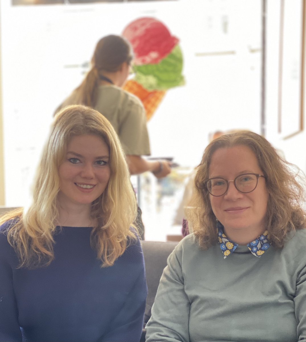 Catching up and still celebrating 🎉with possibly the UK’s newest* debut crime thriller author <a href="/c_langley_/">Charlotte Langley</a> (*#TheBlame published on Thursday) at <a href="/BloodyScotland/">Bloody Scotland</a> 🏴󠁧󠁢󠁳󠁣󠁴󠁿