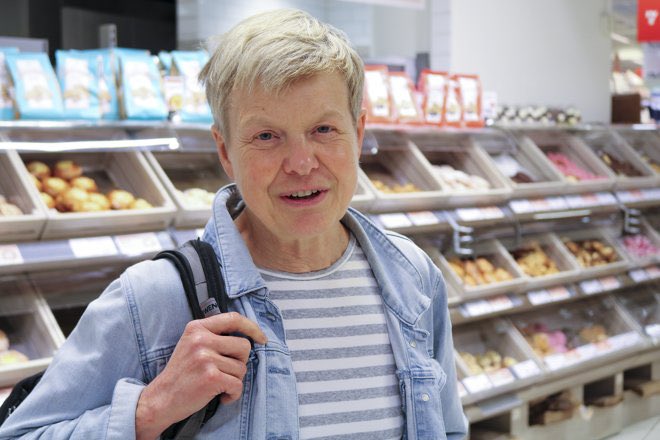 Fri Köpenskap (@frikopnotes) on Twitter photo Vad kan vi inom livsmedelsbranschen göra för att våra kunder ska källsortera sin plast? Det undrar Axfoods hållbarhetschef Åsa Domeij i sin nya krönika och besvarar frågan själv: fri-kopenskap.se/article/view/1… Vad kan vi inom livsmedelsbranschen göra för att våra kunder ska källsortera sin plast? Det undrar Axfoods hållbarhetschef Åsa Domeij i sin nya krönika och besvarar frågan själv: fri-kopenskap.se/article/view/1…