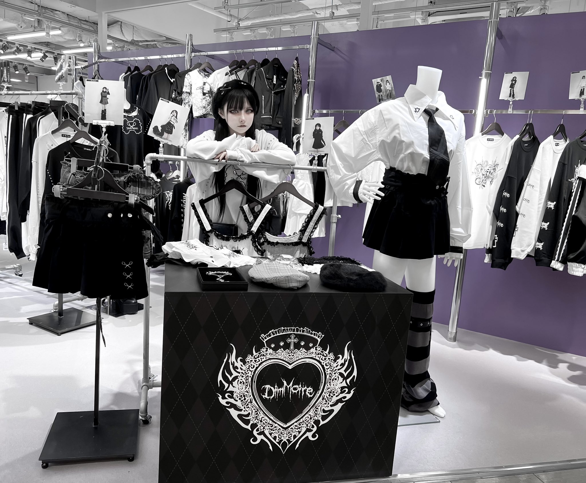 DimMoire安全ピン×フリルリボン ブラック×ホワイト(クリップ DimMoire安全ピン×フリルリボン ブラック×ホワイト(クリップ