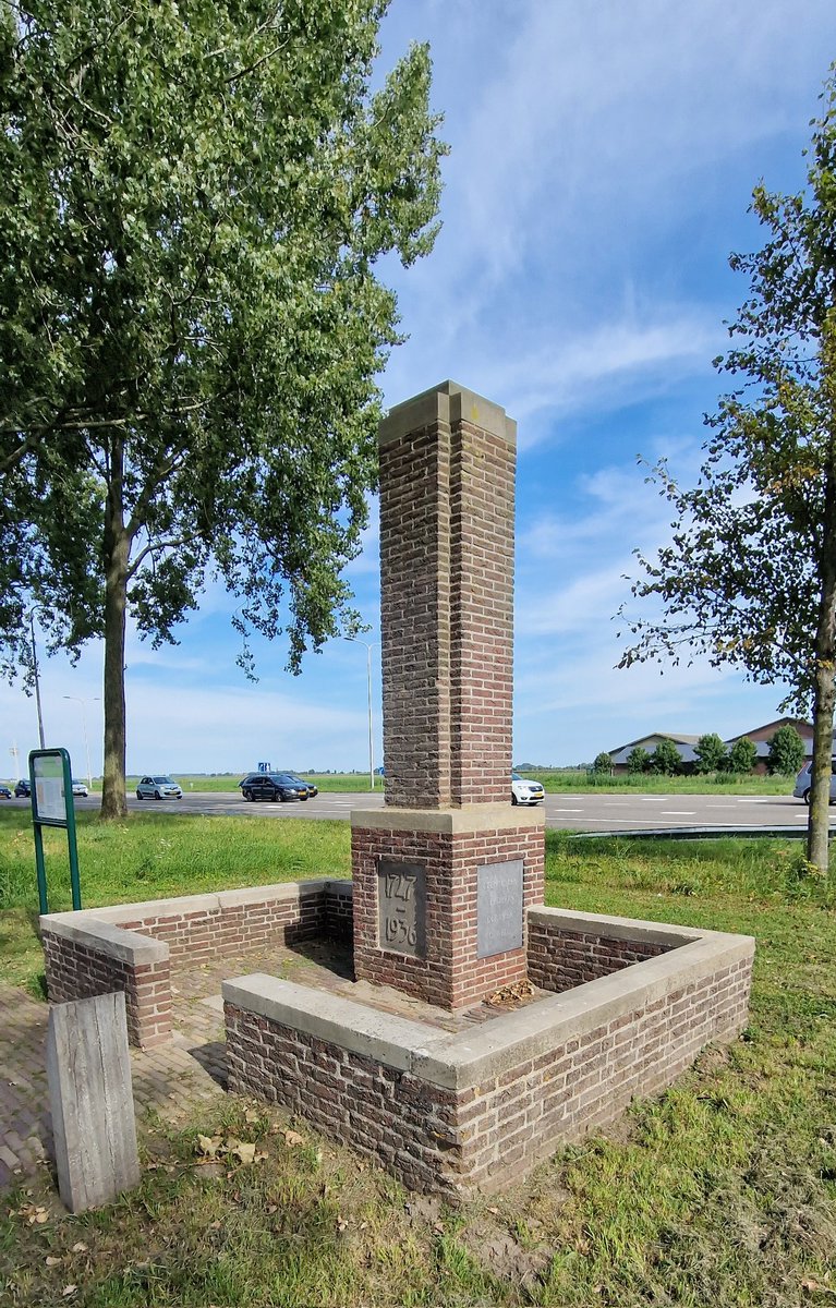 Martin1960's tweet photo. Kerkje van #TerAar en het monument ter nagedachtenis aan het 'verdwenen' veendorpje #Jacobswoude ππ΄ββοΈπ https://t.co/5DRvBcru0u