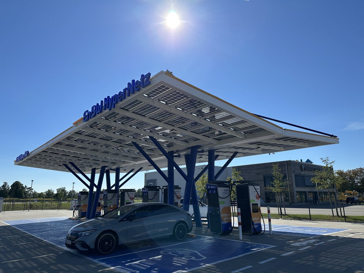 Frank Feil tweet media