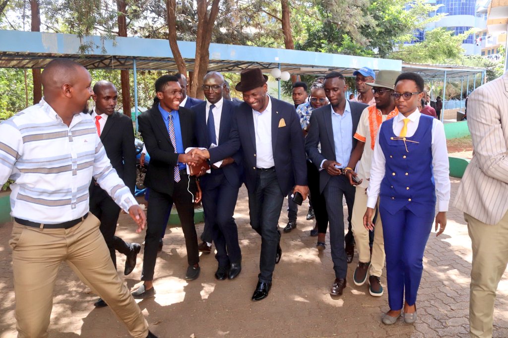 TheMCSK's tweet photo. CEO @EzekielMutua urged the Students and Youth leadership to seek the 3 Es in life - Education, Experience and Exposure towards achieving greatness.

MCSK is committed to partnering with learning institutions to mentor youthful trailblazers.
@kucsaaorg
2/2

#MCSKat40 https://t.co/6J2EarlTIy