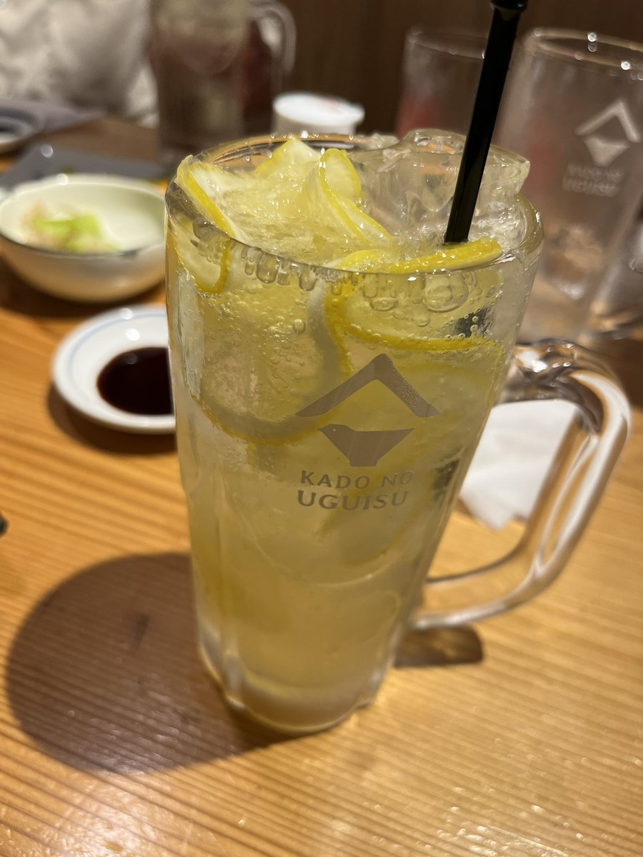 CatKeurig's tweet photo. はちみつレモンサワー https://t.co/UZ239Yl90h