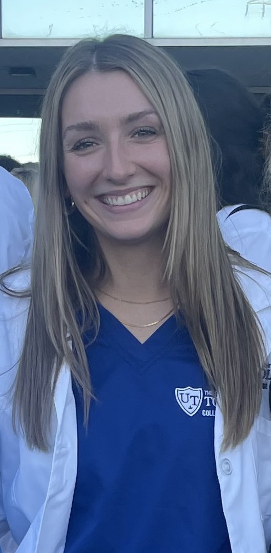 mandiroark13's tweet photo. Happy 21st Birthday to my beautiful daughter!💛🩵Ellison, enjoy your day today. Have fun and be safe tonight as you celebrate!🍻🍹🍾May this year bring you all you hope for and be as bright as your smile. I love you and am proud of the amazing woman you are🥰 https://t.co/D3k30G1wba