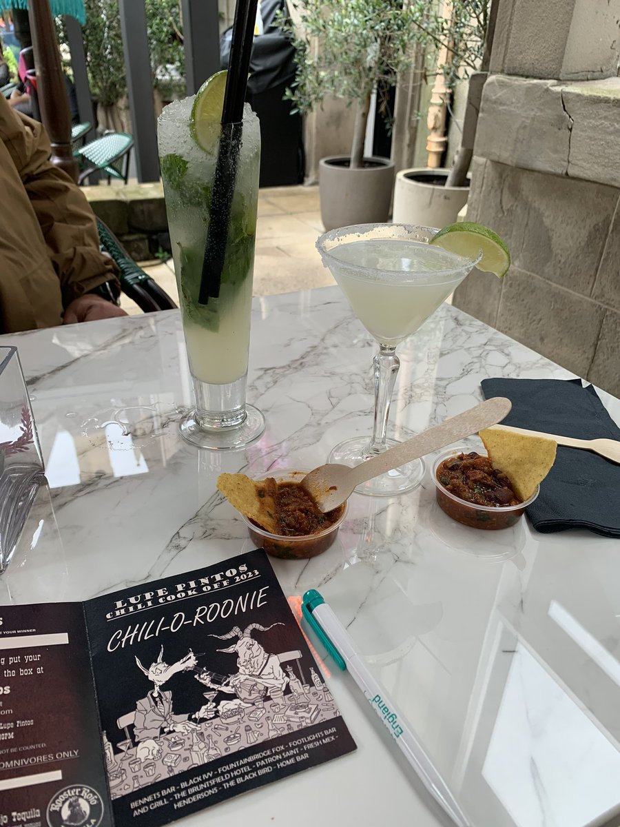 tilleyharvey1's tweet photo. What an awesome way to spend a Sat afternoon - well done @lupepintos and all other venues for a super chilli cook off #deliciousfood #Delicioso #sohardtodecide https://t.co/OX9yJezMk1