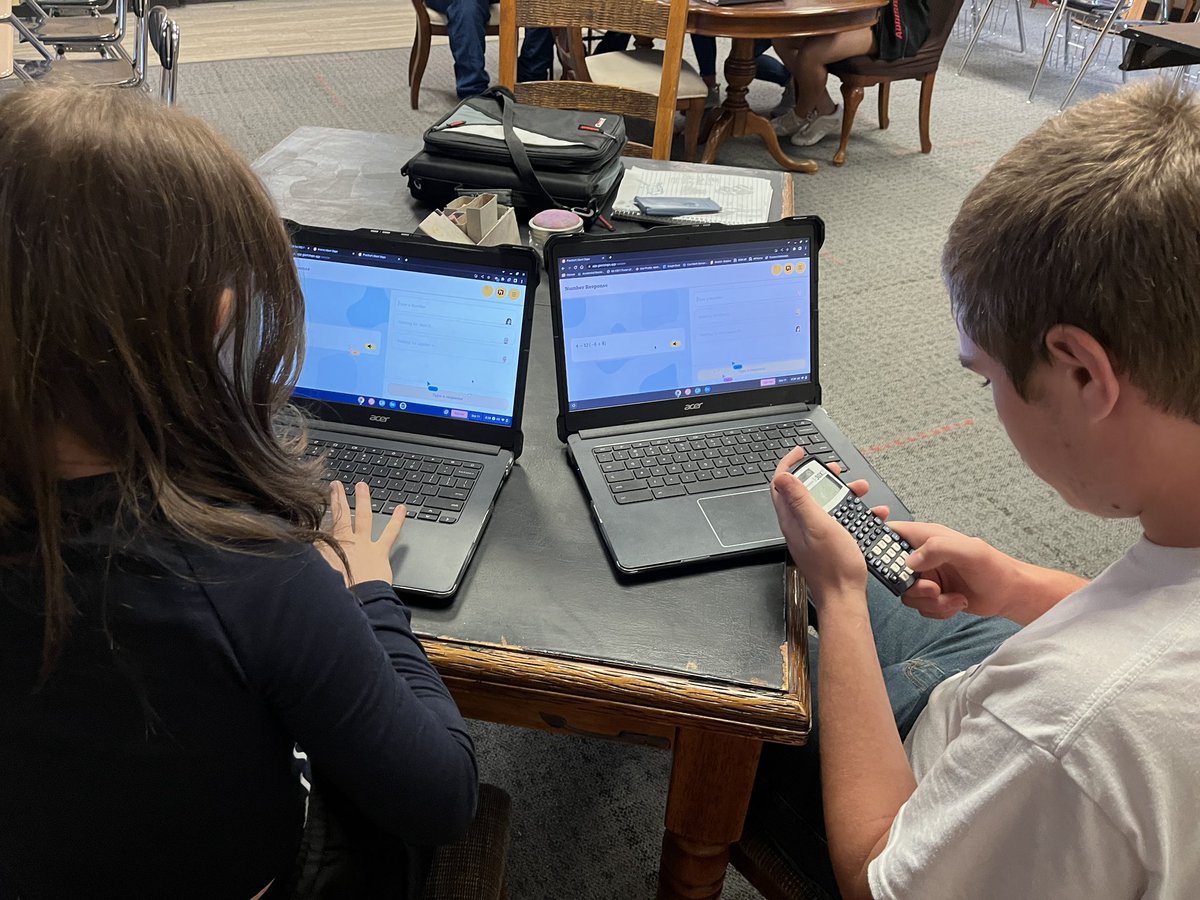 mrs_b_green's tweet photo. I introduced my 8th graders to @PearDeck #GiantSteps this week. Integers got intense! #okmath https://t.co/2Gttt7AK70