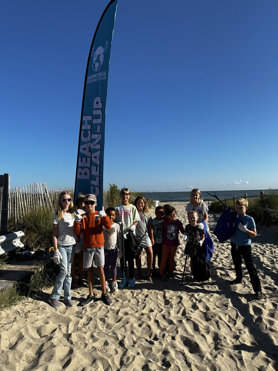 EcoHermitage's tweet photo. Great morning for a #60minutebeachcleanup @HESVBVikings @vbschools #InternationalCoastalCleanupDay We are at ChicksBeach @Buoy44 trying to #keepitbeachycleanvb https://t.co/8Pn1Wh5cAT