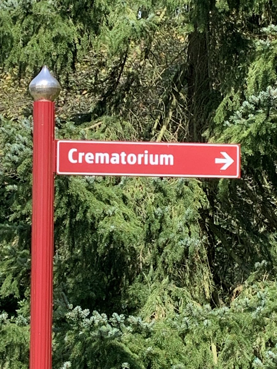 willemgunneman's tweet photo. Kleine liedjes bij een afscheid. Breekbaar, persoonlijk en dankbaar. Het is en blijft bijzonder @FredaGaasbeek #akoestisch #liedjesvanwillem #evenstil https://t.co/QNR0Znwqpw