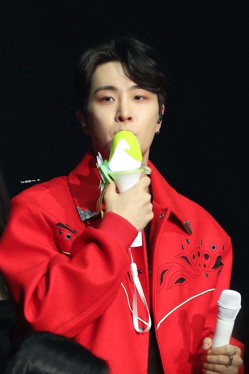 BENZJICYJ's tweet photo. 🐥😚💚

2016                                   2023 https://t.co/auwFGaykyr