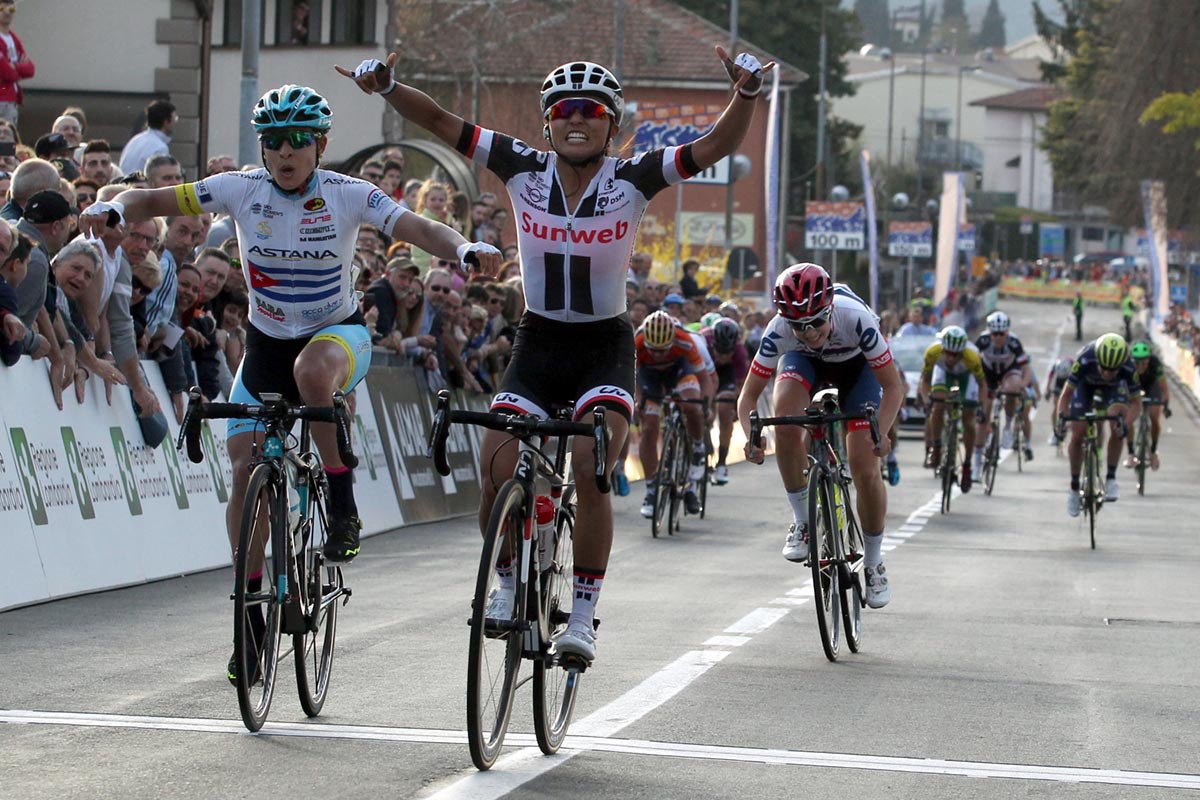 Hoebele Senden tweet media