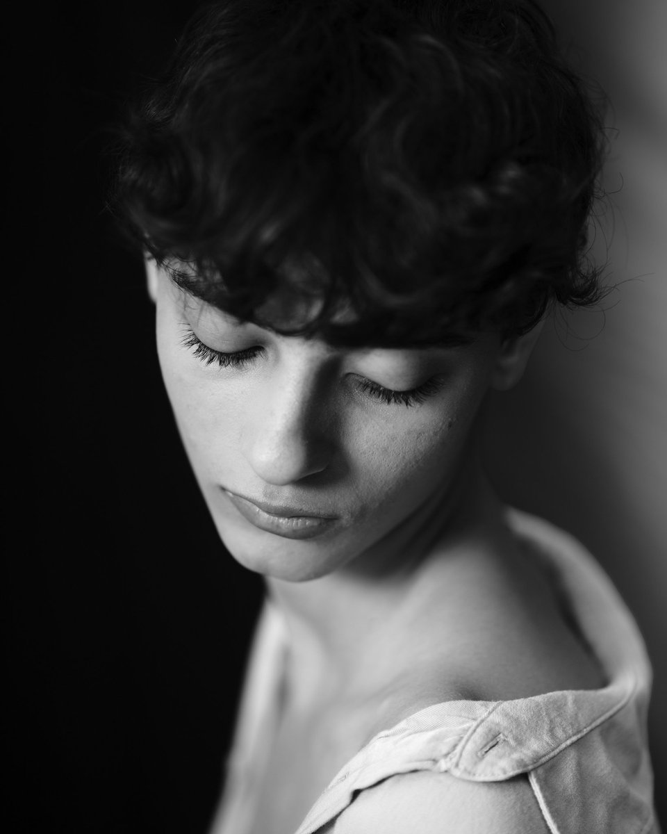 BadrSafadi's tweet photo. © badr safadi
-
-
#portrait #photography #artoftheportrait https://t.co/VK3EdZdsXh