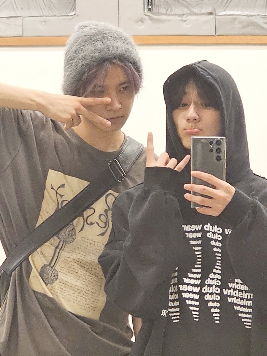 enhypenweverse's tweet photo. [ #정원’s Post ] 230916

#JUNGWON: Skrr

@ENHYPEN_members @ENHYPEN #ENHYPEN #엔하이픈 https://t.co/9m6Yv086XZ