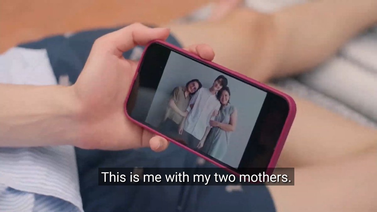 megurous's tweet photo. MEW IS A SON OF LESBIAN COUPLE

#OnlyFriendsSeriesEP6 https://t.co/ybhfBj8E3g