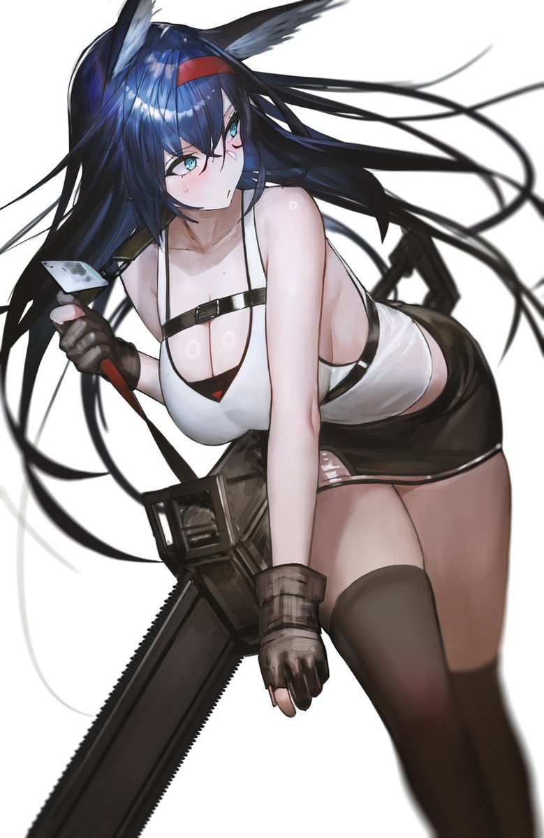Bxiling_Blood's tweet photo. — She would like to know who keeps stealing her jacket… https://t.co/eQ2C5A2yk5