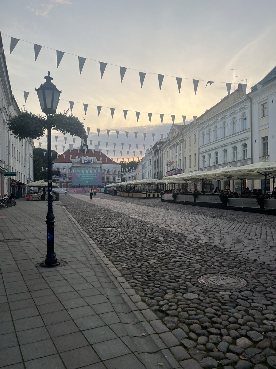 csblacka's tweet photo. Excited to get home but Tartu was beautiful and I feel so lucky to have been able to visit. Thanks to #isba10 for having me! https://t.co/qdS5KwadKg