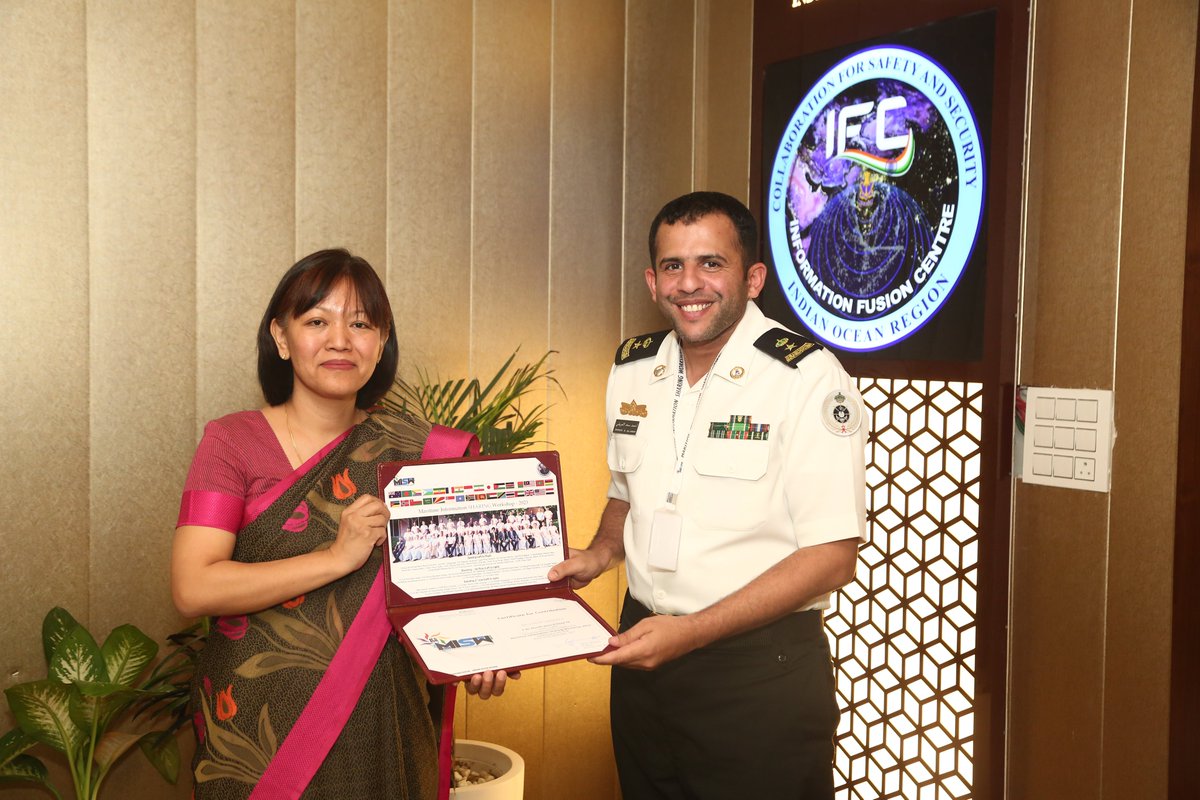 IFC_IOR's tweet photo. 4 of 4
@MuanpuiiSaiawi, Joint Secretary (D&ISA) @MEAIndia concluded #MISW23 resonating the spirit of collaboration, mutual trust and India’s commitment to #DCoC/JA countries.
#CollaborativeSecurity
#MaritimeCollaboration
#SAGAR @PMOIndia https://t.co/811664TBy9