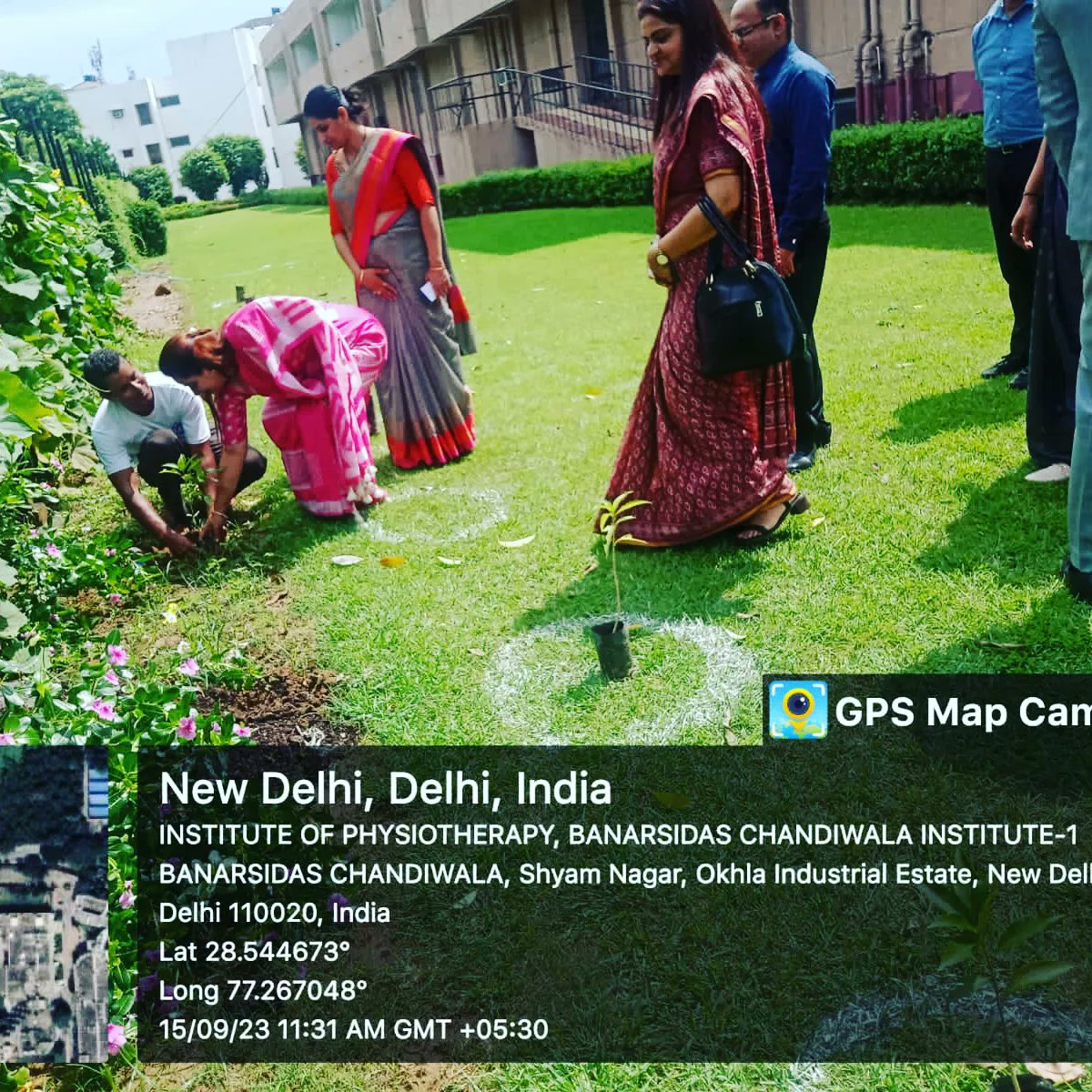 BanarsidasP's tweet photo. Eco Club of Banarsidas Chandiwala Institute of Physiotherapy, organised Plantation Drive on World Physiotherapy Day, to focus out medical benefits of plants in the light of the theme Arthritis and Forms of Inflammatory Arthritis. #GNCT #GGSIPU #WPD #bcip #ecoclub #medicinalplants https://t.co/PZgDqUDZGM
