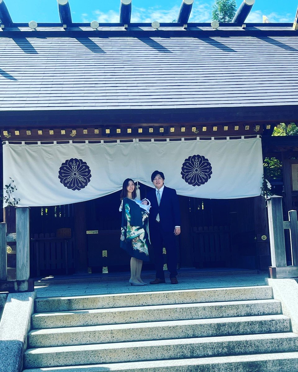 ryochanCoke's tweet photo. 早いもので息子が
産まれて一ヶ月。
お宮参りも無事済ませ
毎日育児に奮闘しております。
もう一生分の反町ポイズンを
聴いています。がんばります。
名前は唯月(ゆづき)です。 https://t.co/f8c17oz3NY