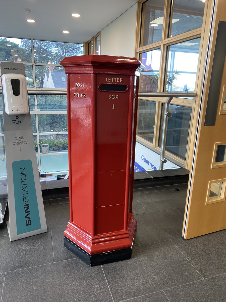 #PostboxSaturday -  not a real one but this is at the PO HQ in Guernsey and caught my eye when I was there this week! <a href="/GuernseyPost/">Guernsey Post</a> #guernsey
