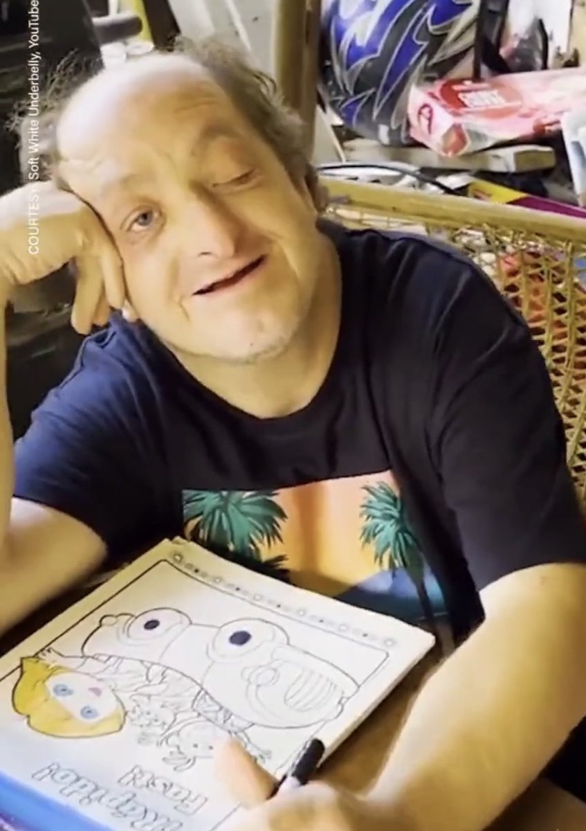 ksylocke's tweet image. why he coloring Dora white