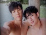 55Oceano's tweet photo. Que linda a foto do casal nem parece que um é um vagabundo manipulador e o outro um stalker controlador 
 #OnlyFriendsSeriesEP6 https://t.co/yb05K0TRL9