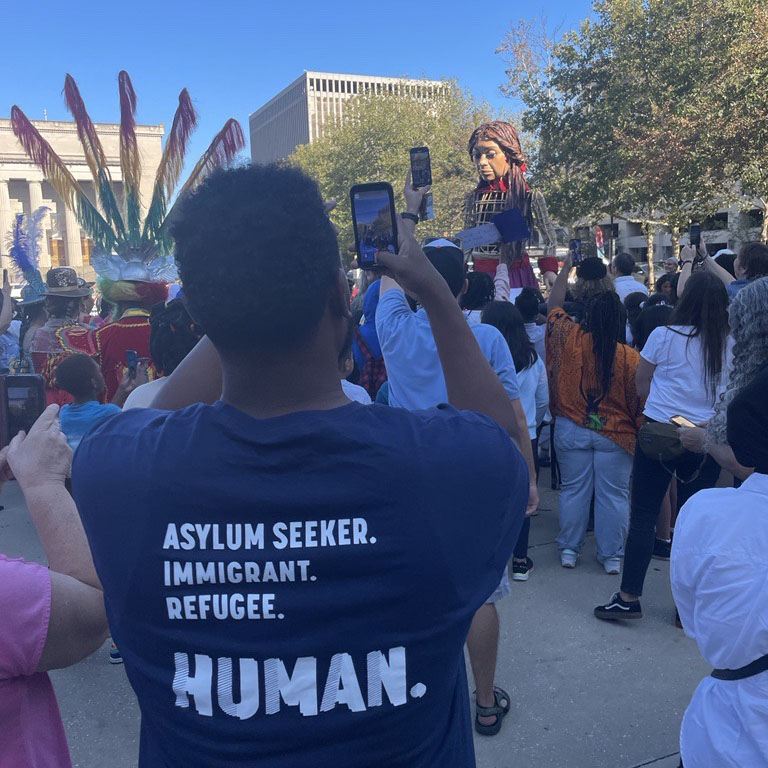 GlobalRefuge's tweet photo. Members of the LIRS team walked with Little Amal in Baltimore!

Little Amal is the 12-foot puppet of a 10-year-old Syrian refugee child--her journeys are festivals of art and hope that draw attention to the huge numbers of children fleeing violence and persecution. @walkwithamal https://t.co/qeh0ovcXfL
