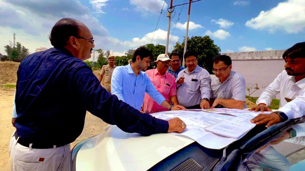 राप्ती नगर विस्तार परियोजना का निरीक्षण