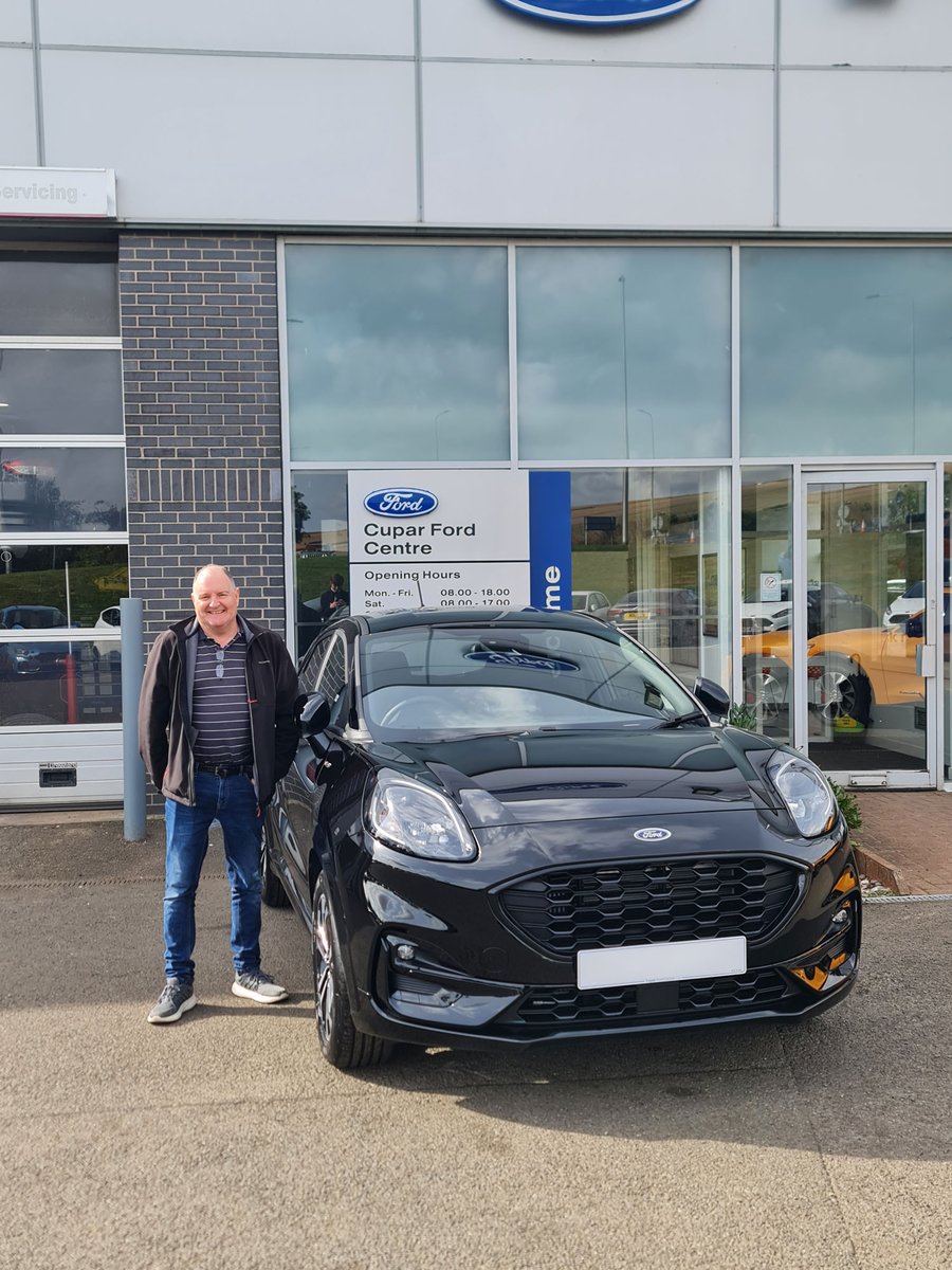 yourfordcentre's tweet photo. π David's Exciting Journey Begins: Welcoming His Brand New Puma ST-Line in Agate Black!
We're thrilled to share David's excitement as he collects his brand-new Puma ST-Line from Alex at our Cupar branch!
#YourFordCentre
#newcarday #newregistration #CuparFord #FordPuma #73plate https://t.co/VRL0cA3wwl