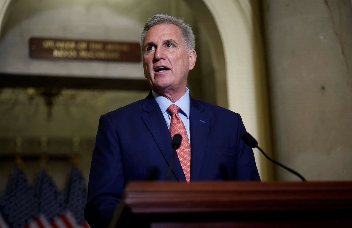 WatcherGuru's tweet photo. 🇺🇸 Sam Bankman-Fried's FTX donated millions of dollars in stolen customer funds to House Speaker Kevin McCarthy &amp; Senate Minority Leader Mitch McConnell. https://t.co/5tfGRJnFQU