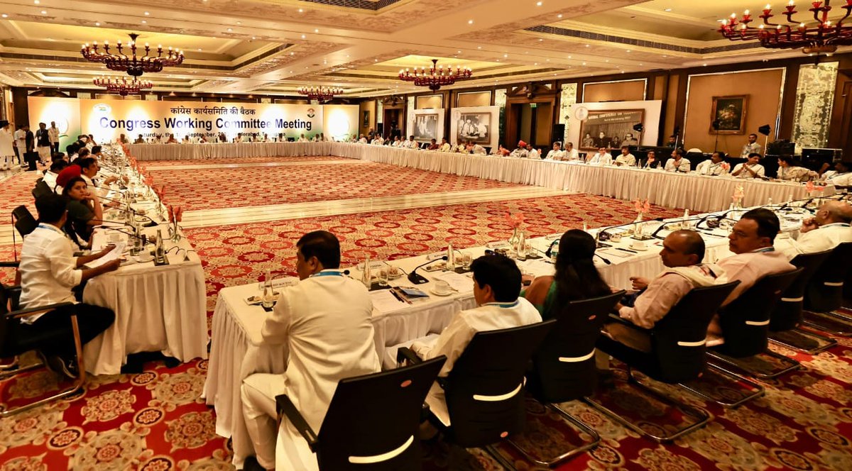 IYCKerala's tweet image. തെലങ്കാനയിൽ നടക്കുന്ന കോൺഗ്രസ് വർക്കിംഗ് കമ്മിറ്റിയിൽ നിന്നും ഉള്ള ചിത്രങ്ങൾ
#CWCMeetingHyd