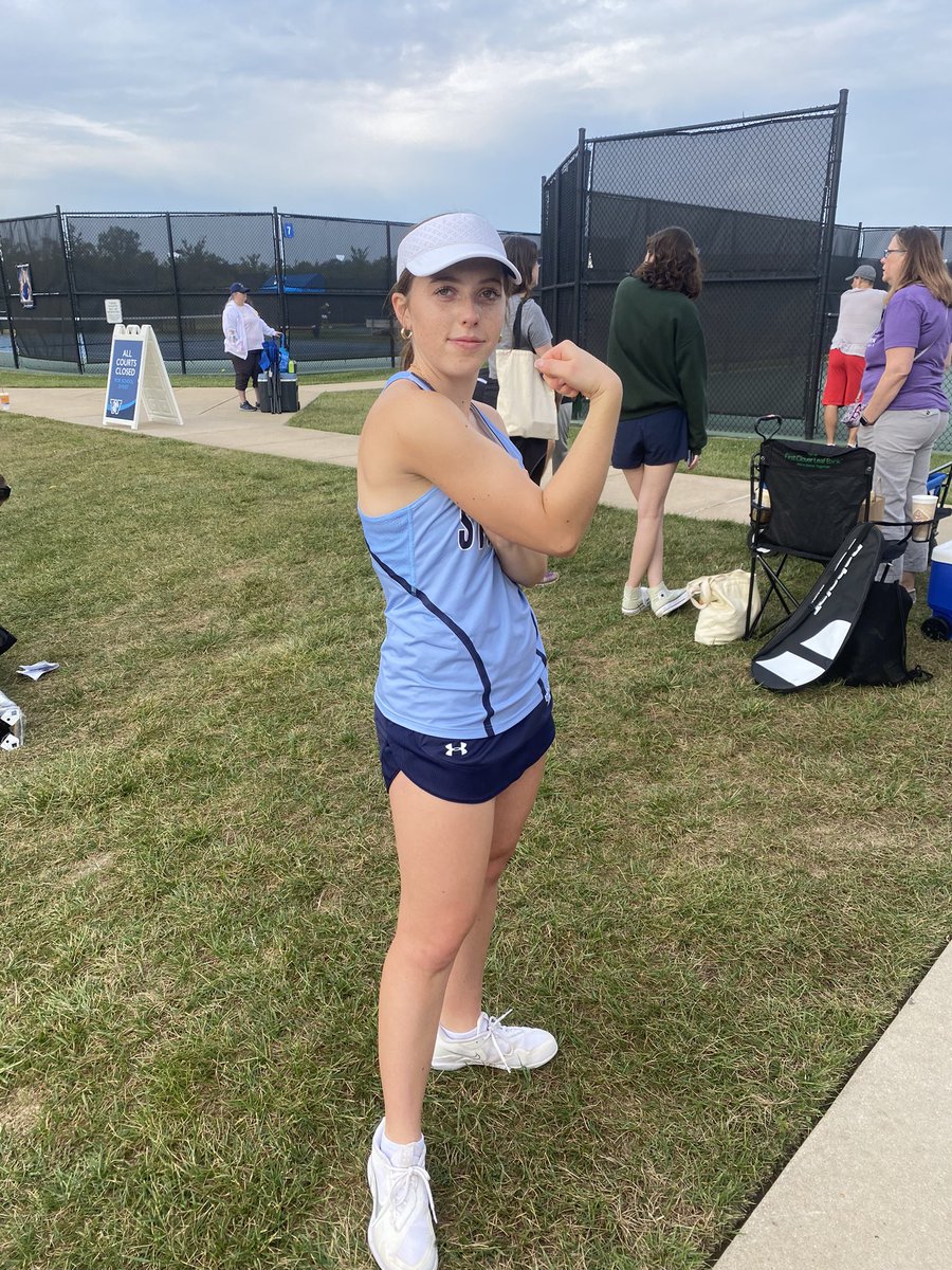 Ladies SDHS Tennis tweet media
