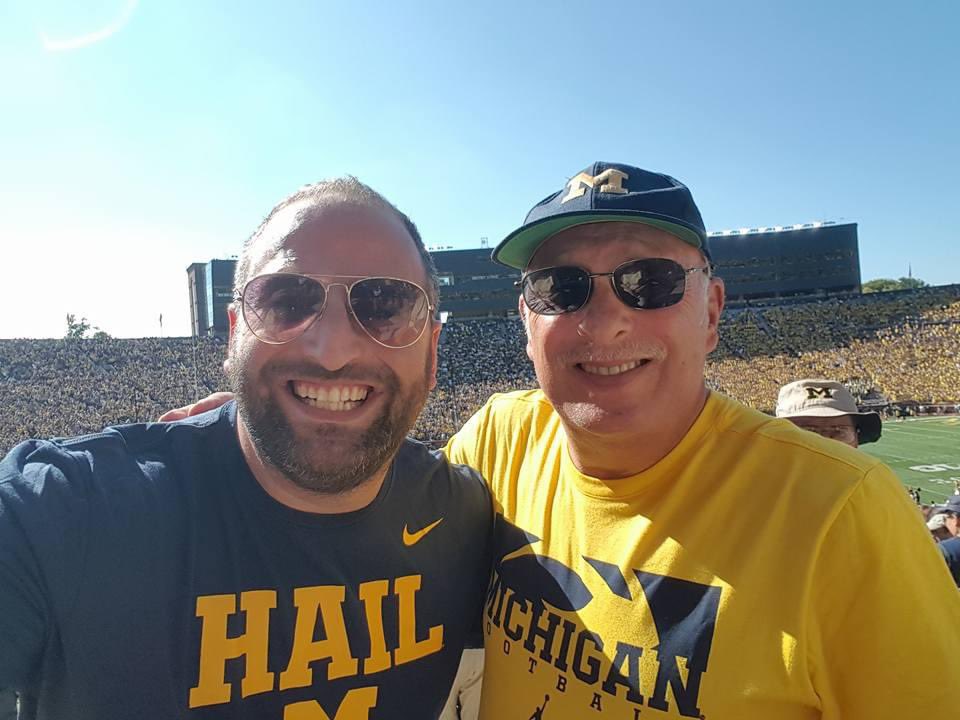 DanLeachDTM's tweet photo. Official #DTMPREDICTIONSASQUATCH Week 3 Saturday Selections
16-5 2023 (3-0 free plays LW)
65-32 22’
54-31–1 21’
MINN+7.5
MISS ST buy to +10.5
For all my premiums selections head to DTMSQUATCHPICKS . CLUB & get 50% ANY package till 9/30 with code SQUATCH50
#GamblingTwitter https://t.co/S8ZxRkj6Z2