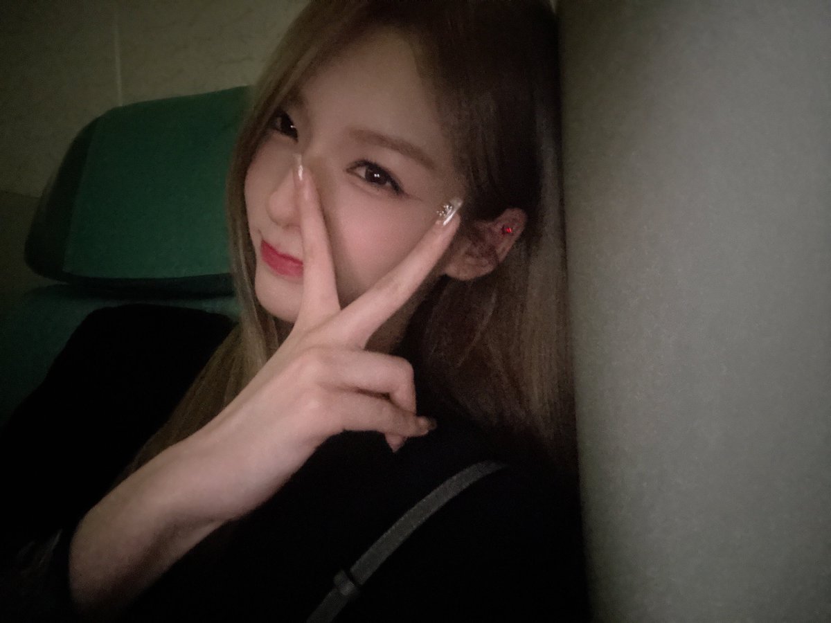 soodampics's tweet photo. soodam weverse update https://t.co/lu1GO0B5uD