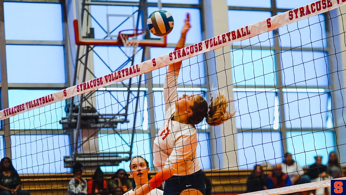 CuseVB's tweet image. &apos;Cuse timeout up 23-21 in the second set! 🍊🏐

📈 - bit.ly/3PCXHmE
💻 - es.pn/3sWODjE

#UniqueUnitedUnlimited x #UnleashthecUUUse x #cusevb