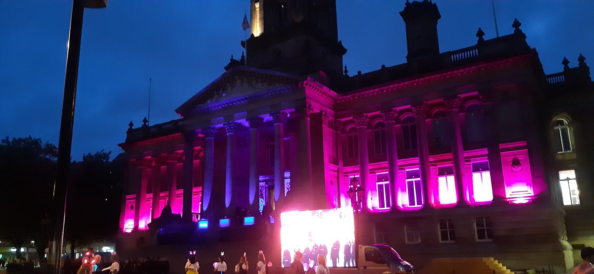 All ready for the Memories walk in aid of <a href="/boltonhospice/">Bolton Hospice</a> and what a spectacular town Hall we have #Proud