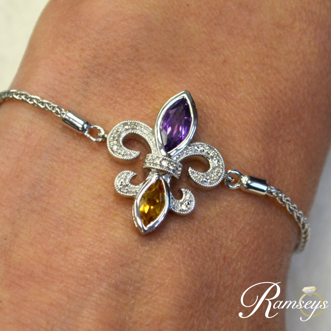 ramseysdiamonds's tweet image. It is easy to show your pride this football season with Ramsey's Fleur de Lis collection!  
 
ow.ly/9Yvv50PMlBi

#RamseysDiamondJewelers #Diamonds #NOLA