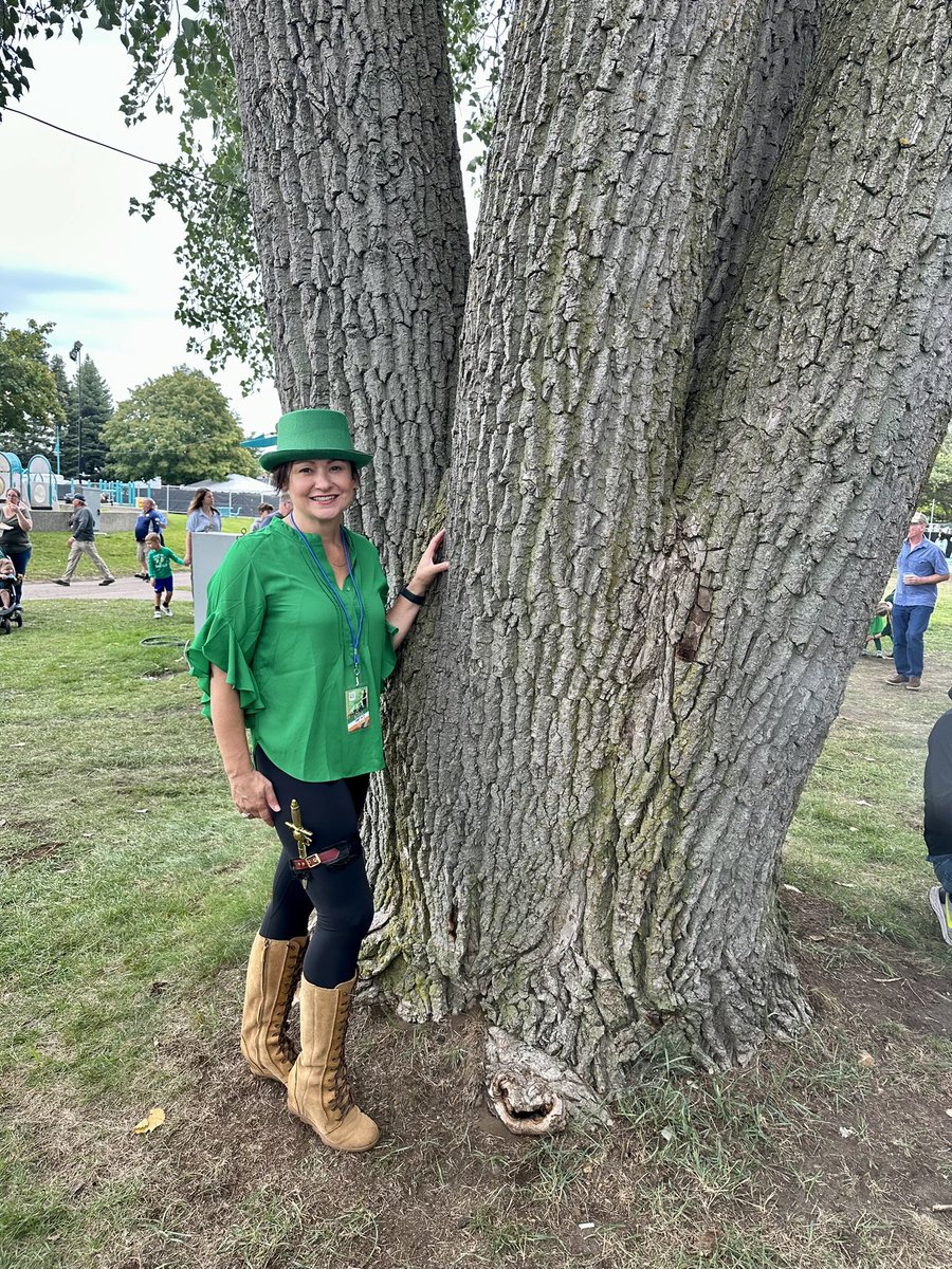 Having a great time <a href="/Michigan_Irish/">Michigan Irish Music</a>!