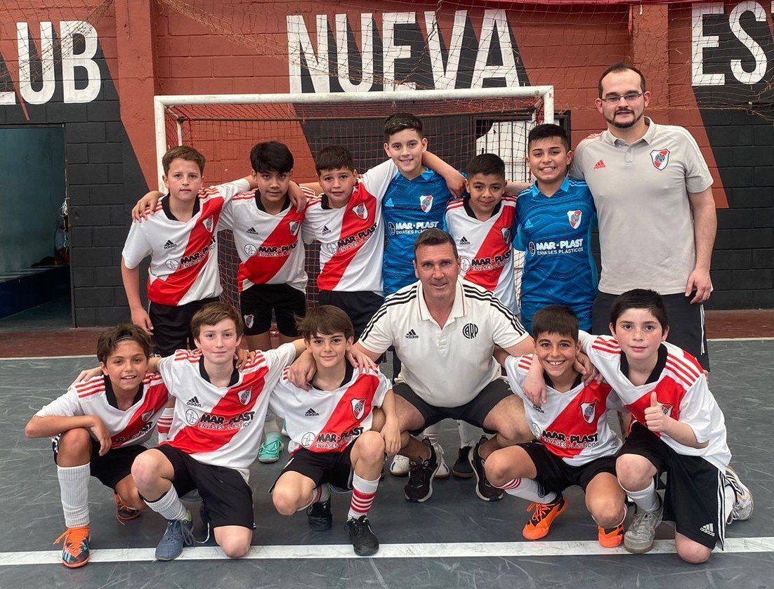carpfutsal's tweet photo. 8va División

River Plate 3 - Pacífico 2

⚽: Nicolás Rivera Domenech y Bautista Núñez Mohamed x2.

#VamosRiver⚪🔴⚪ https://t.co/Q54rSR5ab9