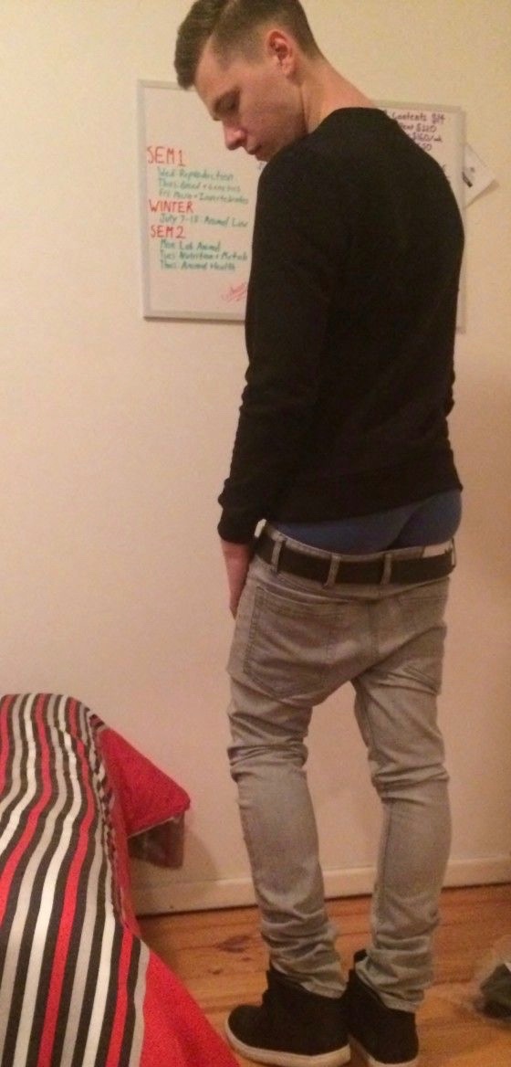 carmar2445's tweet photo. #sagging #sag #hotsagging #sagger #hotsagger #saggerboy #teensagger #sagginglow #ass #saggerworld #underwear #jeans #baggyjeans #saggingpants #saggin #publicsagging https://t.co/fTabwtjaiZ