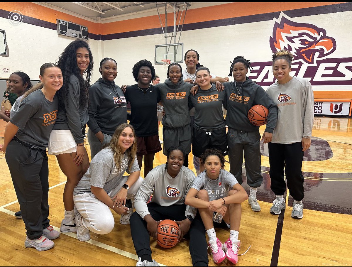 jaiyla_colon's tweet photo. The Post University Elite Camp was Amazing. Thank you Coach Burns for hosting such a great clinic, had a great opportunity to meet the girls! Definitely one to remember🧡💜🤍!! @PostU_WBB @Naima_Bleou5 #attitude #GoEagles https://t.co/nHQQaGC7Ce