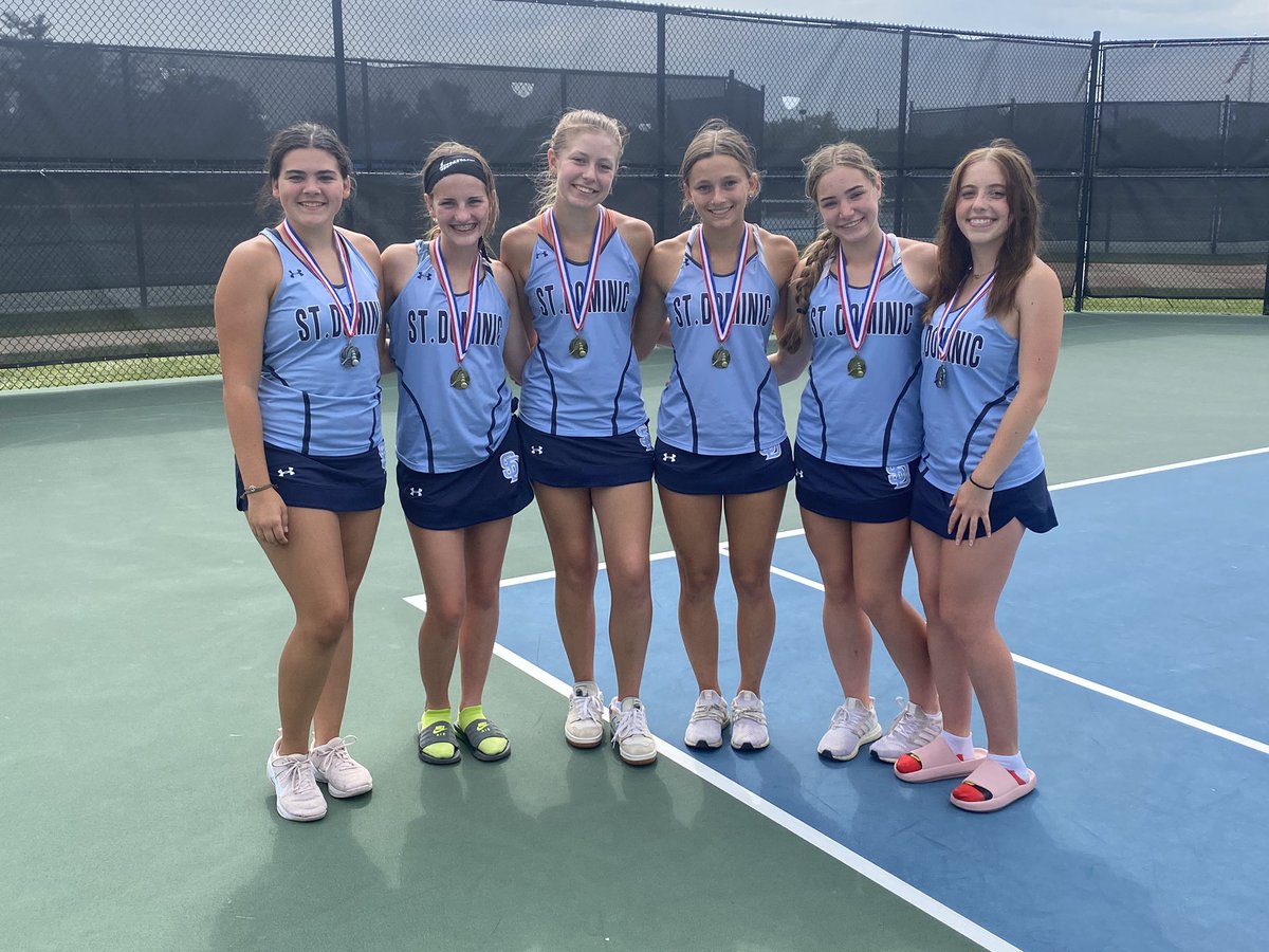 Ladies SDHS Tennis tweet media