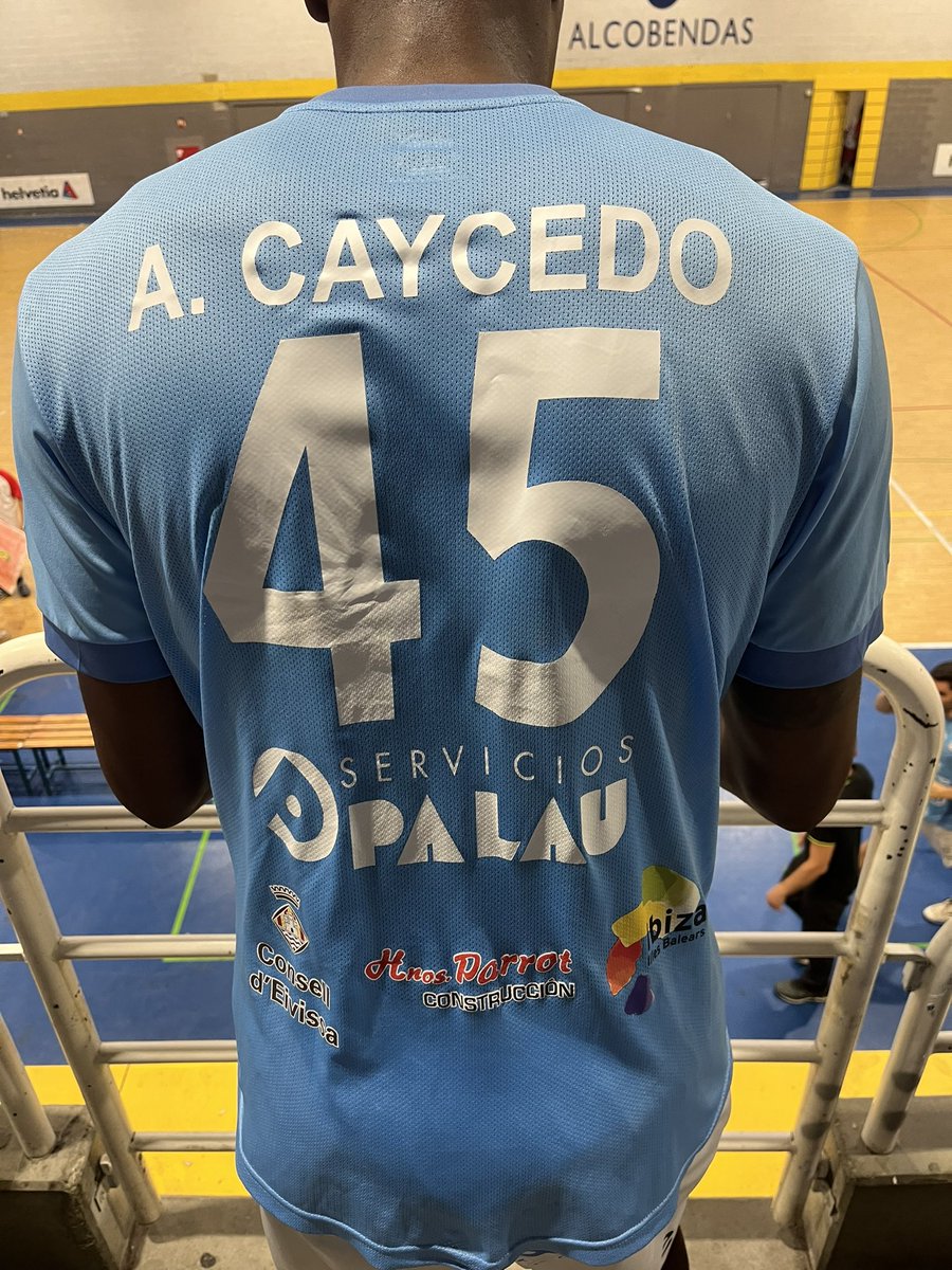 1er partido de 2023 entre <a href="/bmalcobendas/">Balonmano Alcobendas</a> y @UDHCEivissa Partido intenso. Justo empate a 27. <a href="/grundfos/">Grundfos</a> y <a href="/SPalau_ibz/">Servicios Palau SL</a> apoyando el balonmano y el deporte