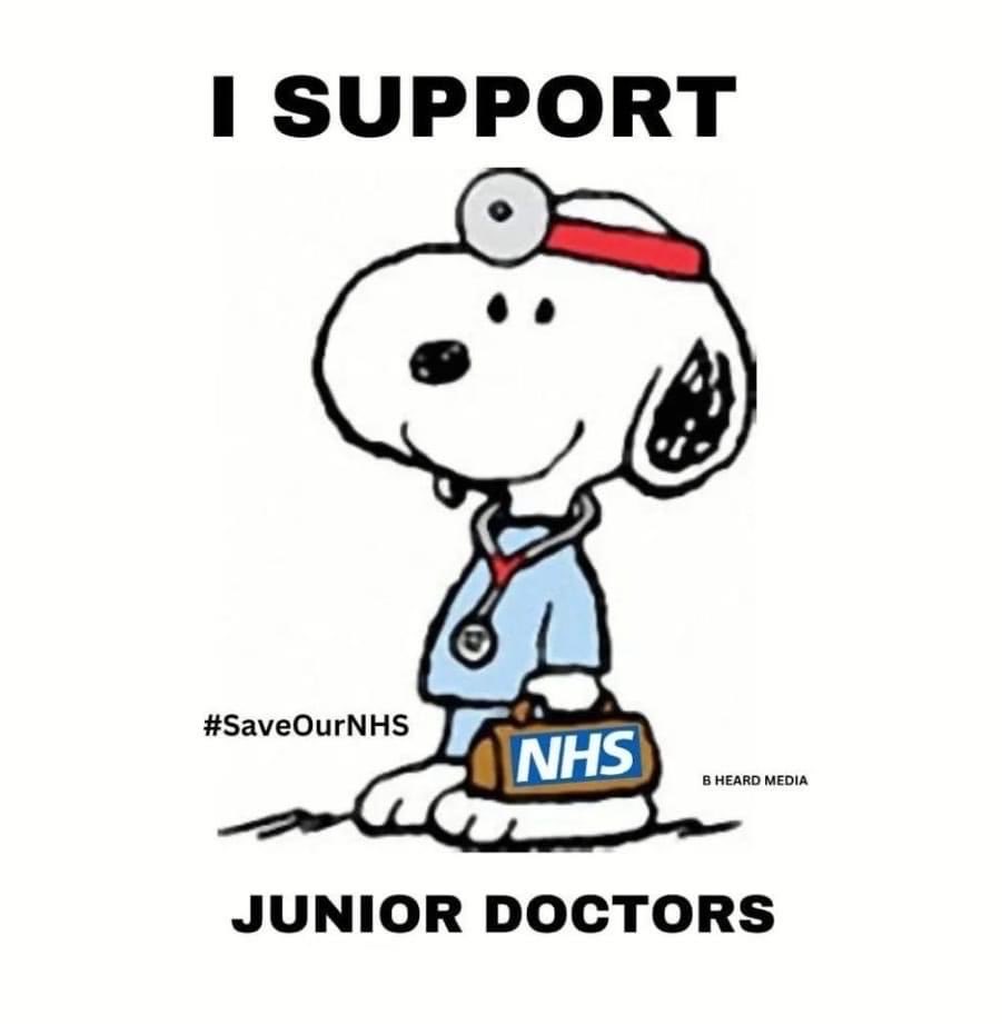 Belmangate's tweet photo. Solidarity 🙋‍♀️ #SupportJuniorDoctors #ToryLies @SteveBarclay @RishiSunak https://t.co/ln06E6GDXF