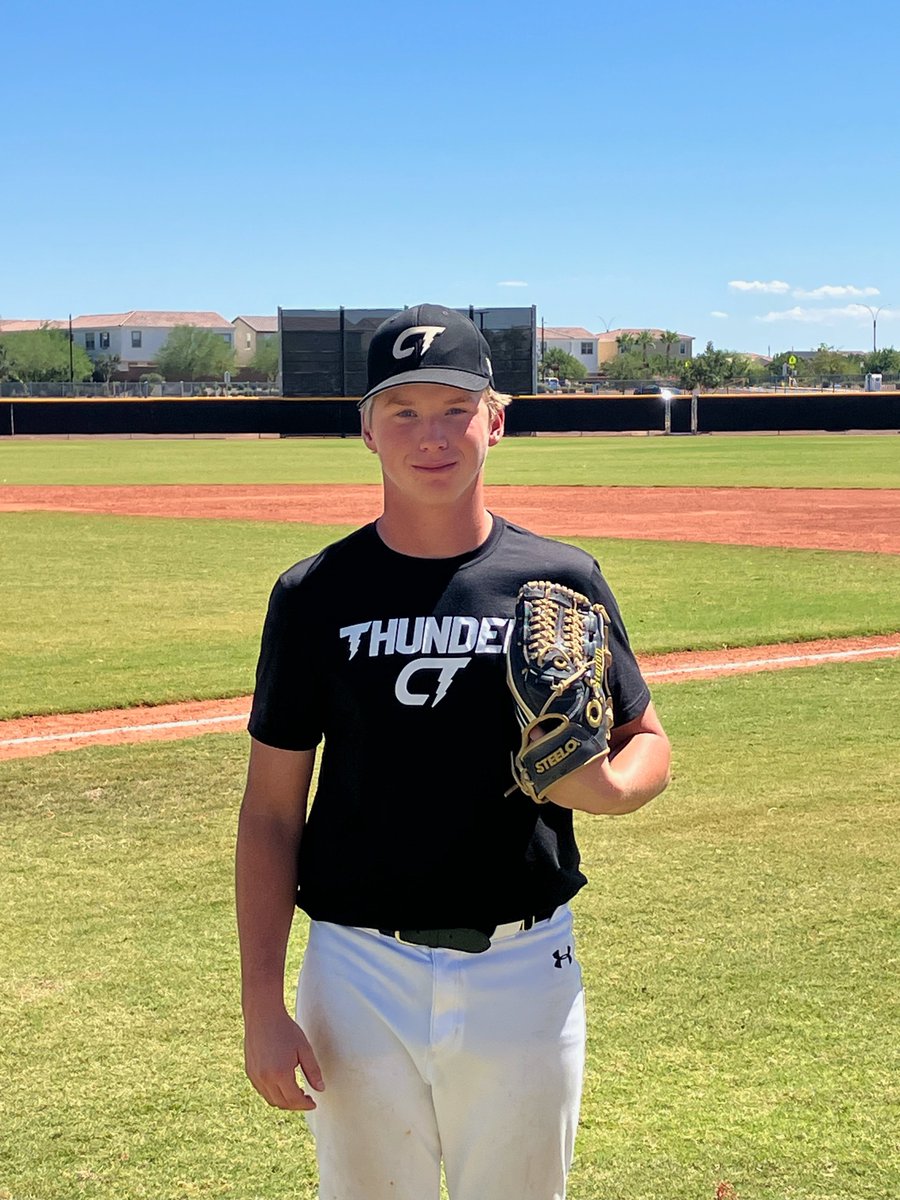 FiveToolAZ's tweet photo. F: @canyon_thunder 2025 4, Sticks Southwest CV 2025 2
PoG: @NykSteg 5 IP, 7K, ER
Hitter: @DevinKriley 2-3, 2B, 2 RBI https://t.co/kQzFe84UE6