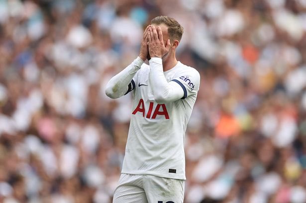 cotelsix's tweet image. Cuando todo parecía perdido lo ganó en el último minuto el Totenham