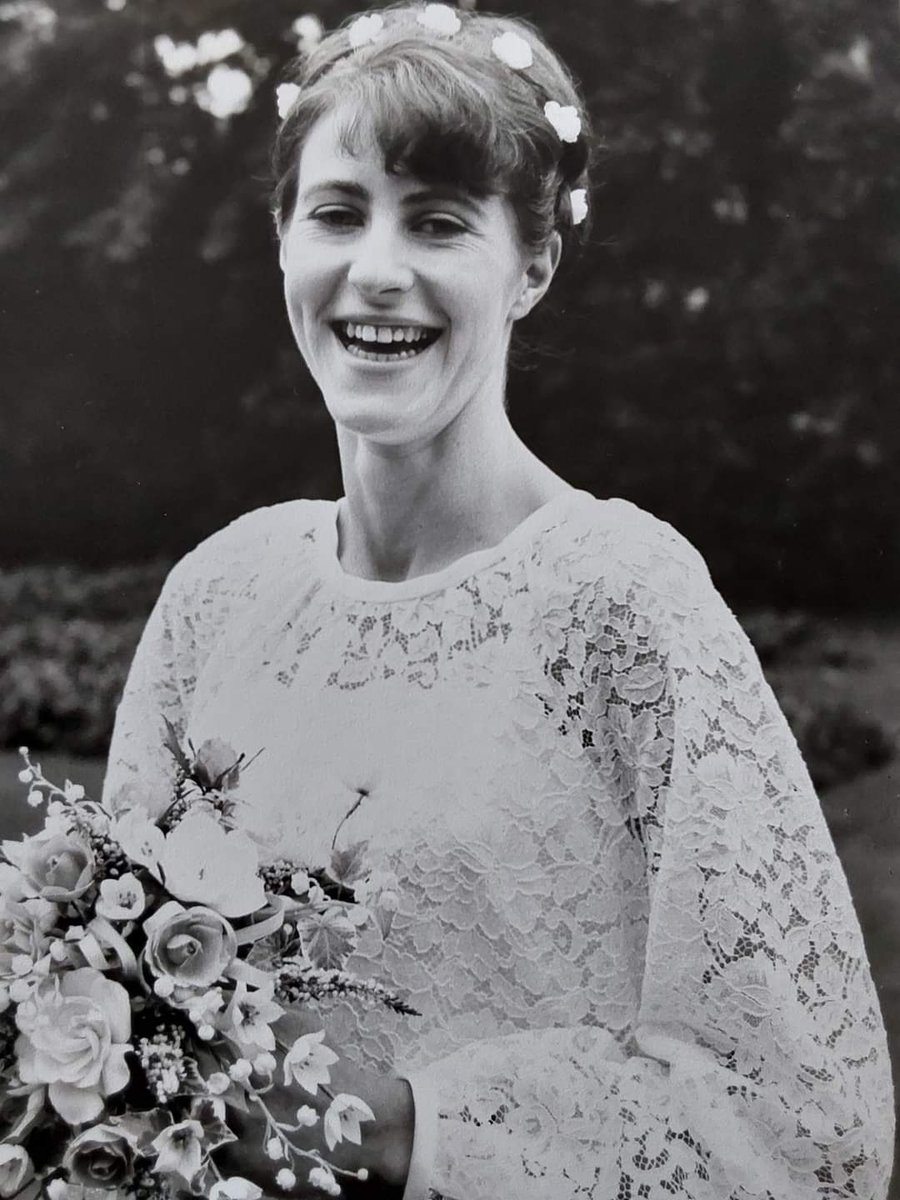 Not a day goes by where I don't miss her and wish I could have one more conversation, one last hug. 😢 Miss you mum. Xx