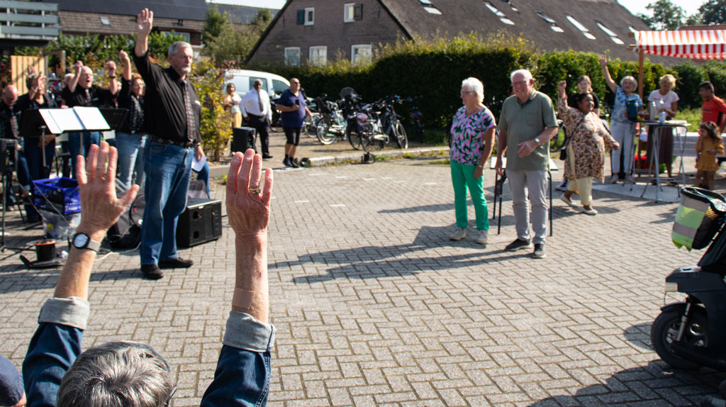 Weblog Staphorst Rouveen tweet media