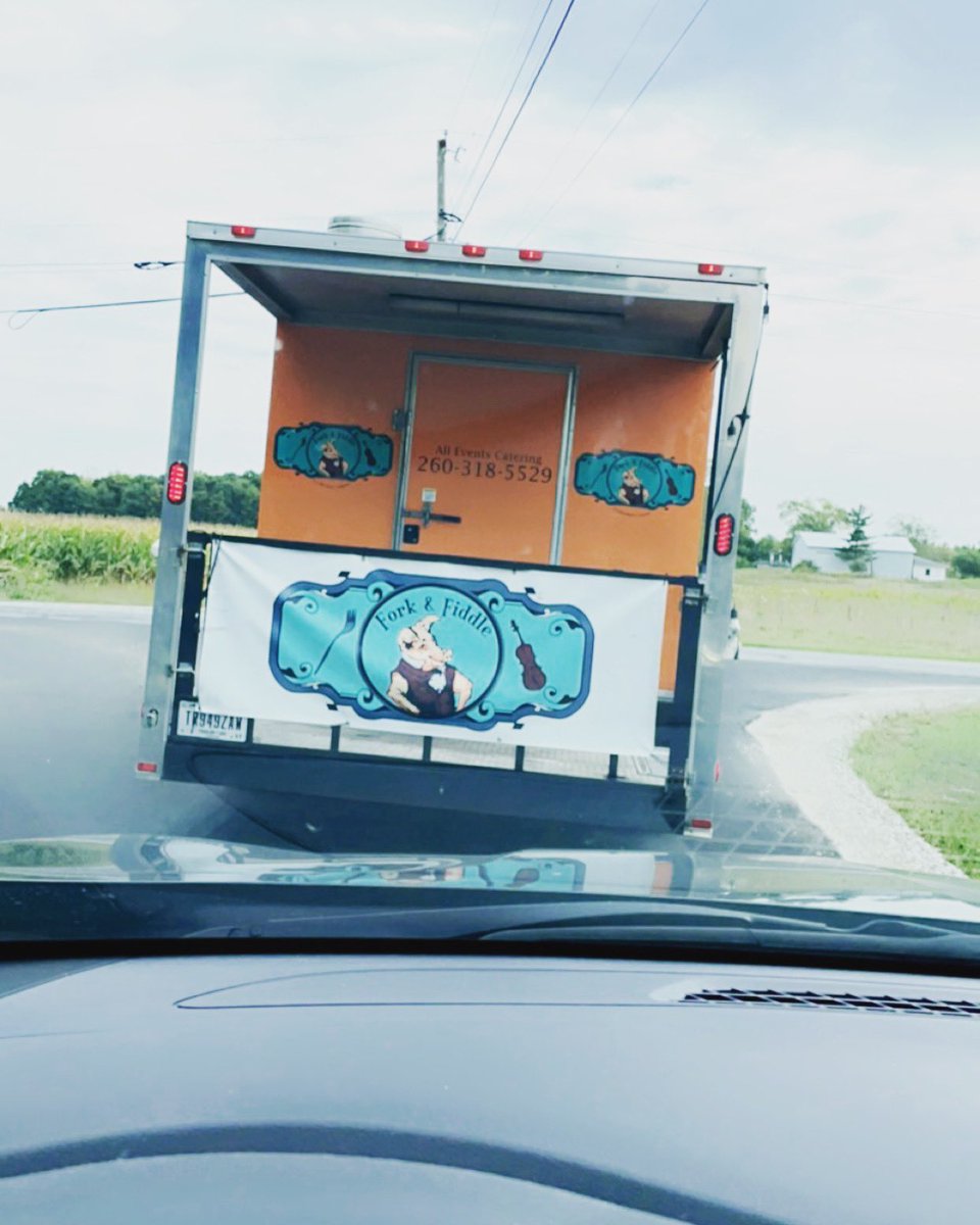 Fork_and_Fiddle's tweet image. Follow that big orange trailer! We’re at Byler Lane Winery TONIGHT, Fiddlers! Come see us! #forkandfiddle #bylerlanewinery #followthatbigorangetrailer