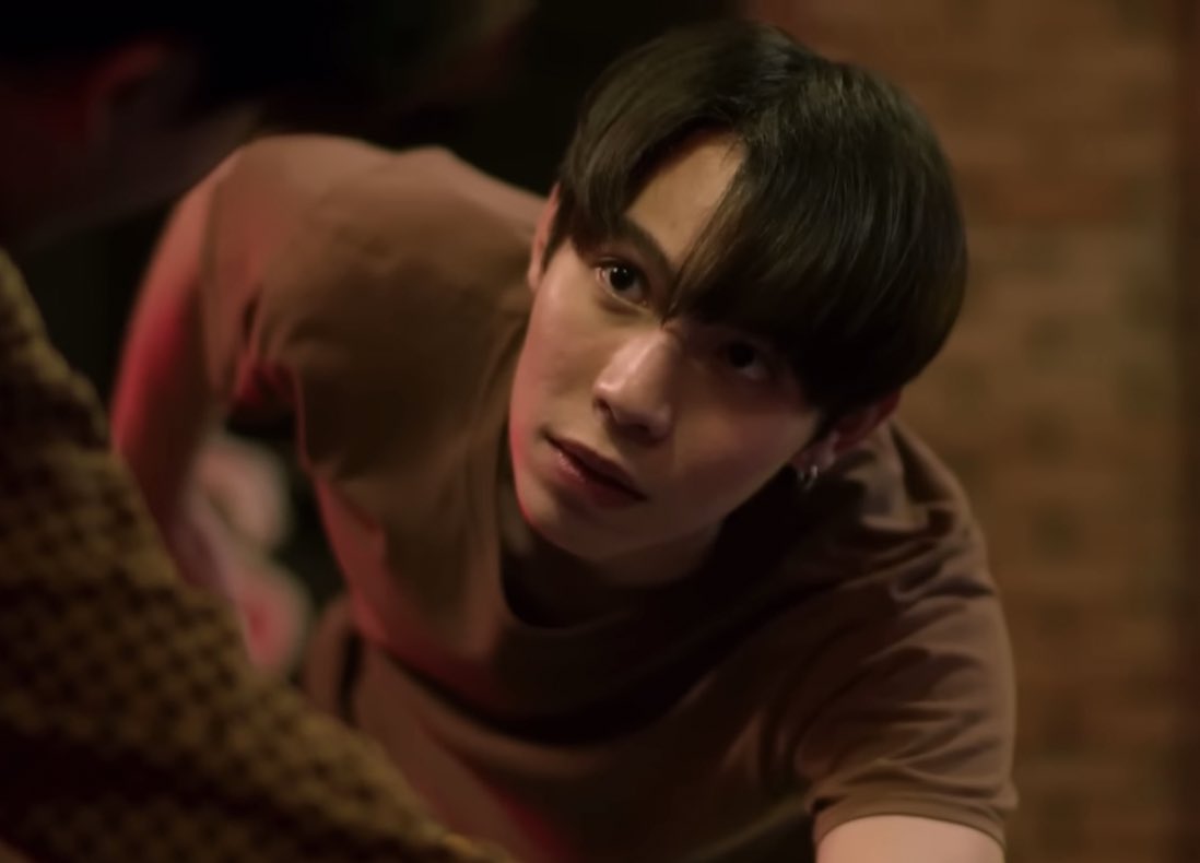 ohmlgbt's tweet photo. imagina só nascer uma vez e nascer como first kanaphan #OnlyFriendsSeriesEP6 https://t.co/2ppiperuoY