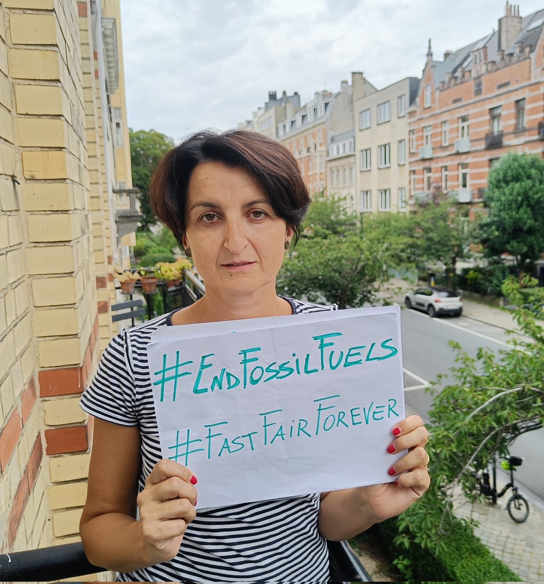 MartinellChiara's tweet image. 📢 Mettici la faccia! 
#EndFossilFuel #FastFairForever